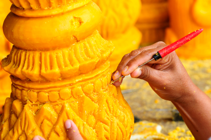 Thai Holiday Candle Carving