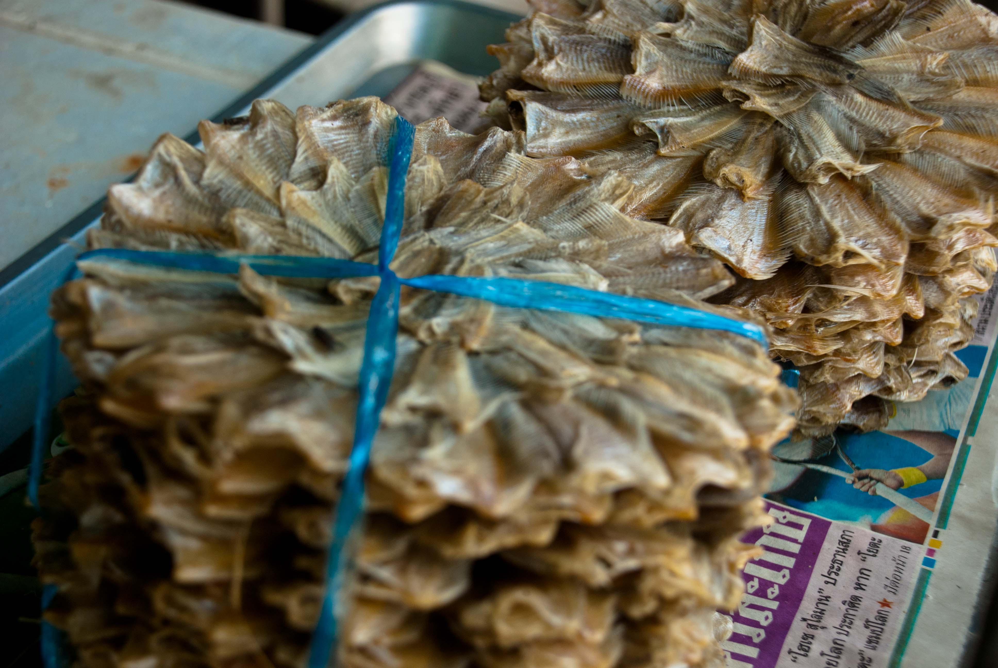 Morning Visit to a Thai Food Market – Part 3, Seafood » Temple of Thai Food