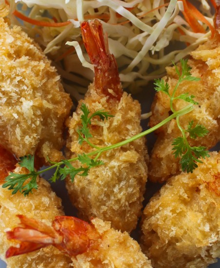 Shrimp in crispy breadcrumbs, Goong Choop Pang Tod กุ้งชุบแป้งทอด