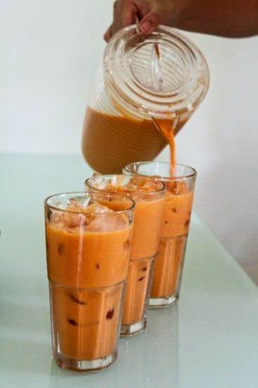 Pouring Thai iced tea