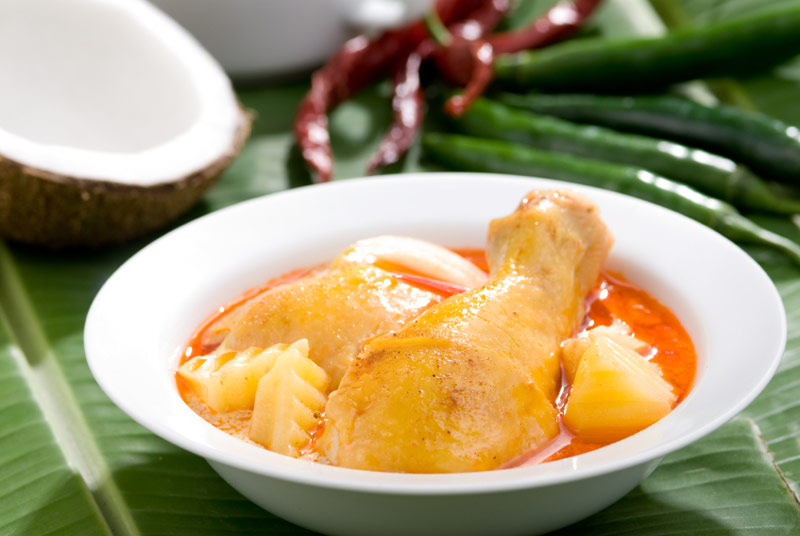 Yellow Curry with Chicken - Gaeng Gari Gai